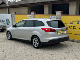 Ford Focus foto 4