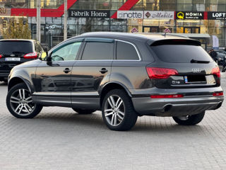 Audi Q7 foto 5