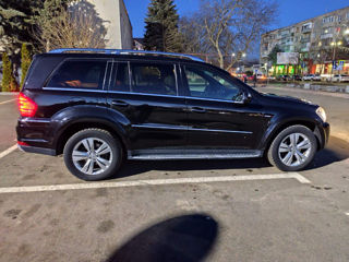 Mercedes GL-Class