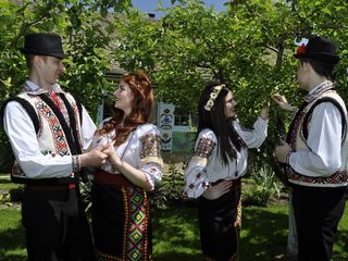 Dansatori,moldovenii la ceremonii,nunta,dansul mirilor,dansatori la evenimente foto 3
