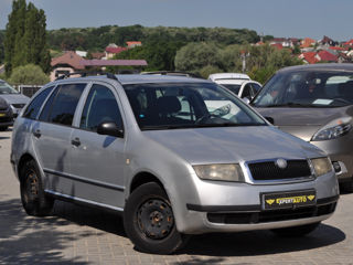 Skoda Fabia foto 1