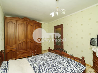 Apartament 3 camere, 72 mp, reparat și mobilat, Nicolae Costin 47500 € foto 2