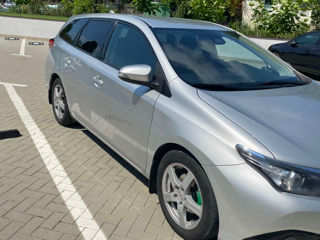 Toyota Auris foto 3