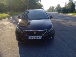 Peugeot 308 foto 9