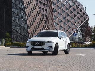 Volvo XC60 foto 2