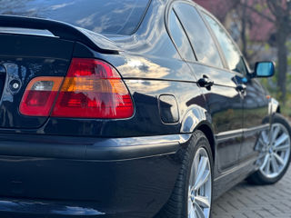 BMW 3 Series foto 8