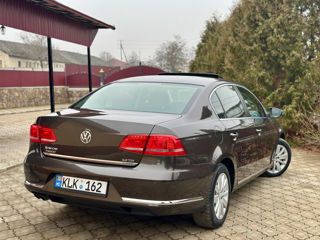 Volkswagen Passat foto 6