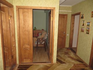 Чадыр-Лунга - продается 3-хкомнатная квартира с ремонтом и мебелью foto 2