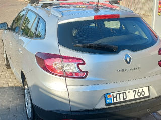 Renault Megane foto 2