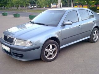 Skoda Octavia foto 1