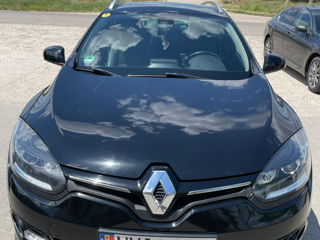 Renault Megane foto 2