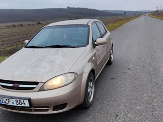 Chevrolet Lacetti foto 3