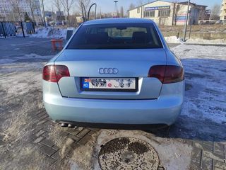 Audi A4 foto 4