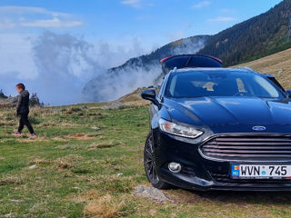 Ford Mondeo foto 8