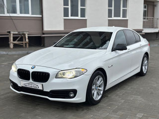 BMW 5 Series foto 3