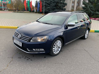 Volkswagen Passat foto 1