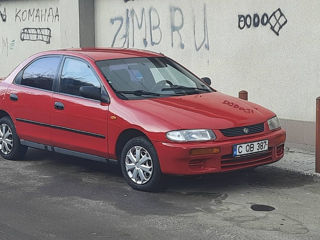 Mazda 323 foto 7