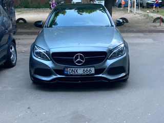 Mercedes C-Class foto 5