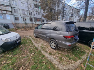 Toyota Previa foto 2