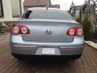 Volkswagen Passat foto 6