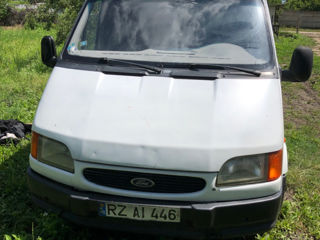 Ford transit foto 9