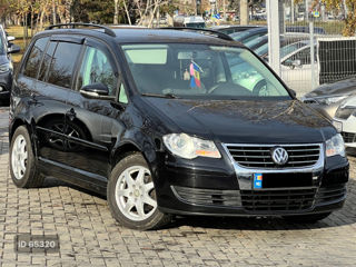 Volkswagen Touran, 2010 г.