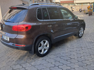 Volkswagen Tiguan foto 3