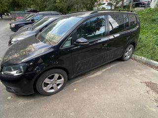 Volkswagen Touran foto 10