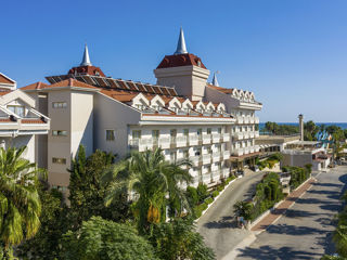 Отель Aydinbey Famous Resort 5* Belek от 1791 евро за 2-х взрослых.