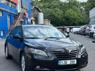 Toyota Camry фото 4