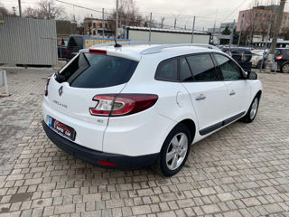 Renault Megane foto 4