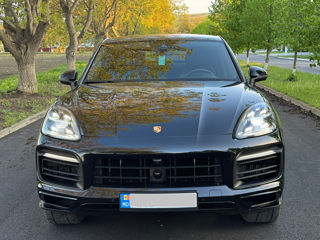 Porsche Cayenne Coupe, 2020 г.