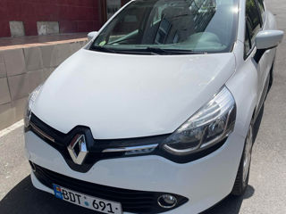 Renault Clio foto 1