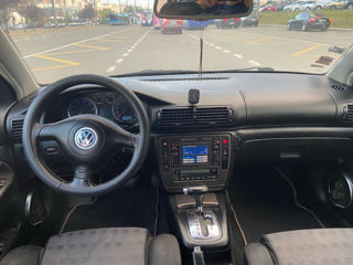 Volkswagen Passat foto 4