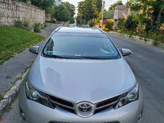 Toyota Auris foto 2