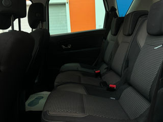 Renault Scenic foto 14