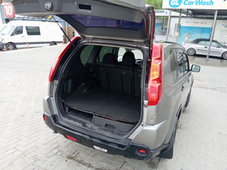 Nissan X-Trail foto 9