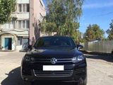 Volkswagen Touareg foto 2