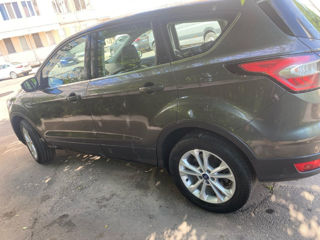 Ford Kuga foto 3