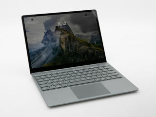 Microsoft Surface Laptop Go 2 Ultrabook!