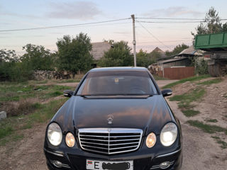 Mercedes E-Class foto 3