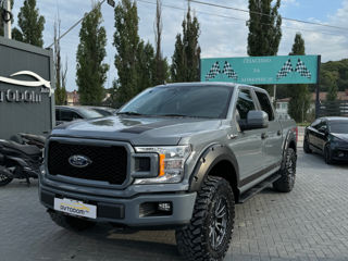 Ford F-150 foto 1