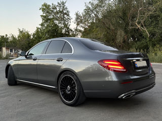 Mercedes E-Class foto 6