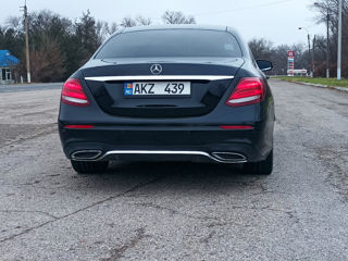 Mercedes E-Class foto 6