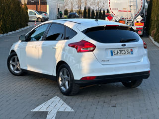 Ford Focus foto 3