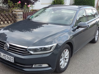 Volkswagen Passat foto 2