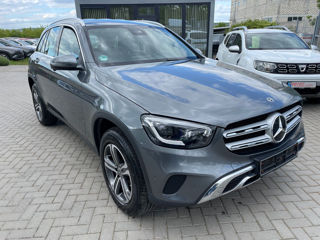 Mercedes GLC фото 17