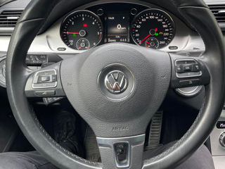 Volkswagen Passat foto 7