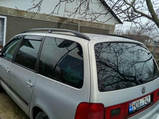 Volkswagen Sharan foto 3