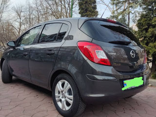 Opel Corsa foto 3